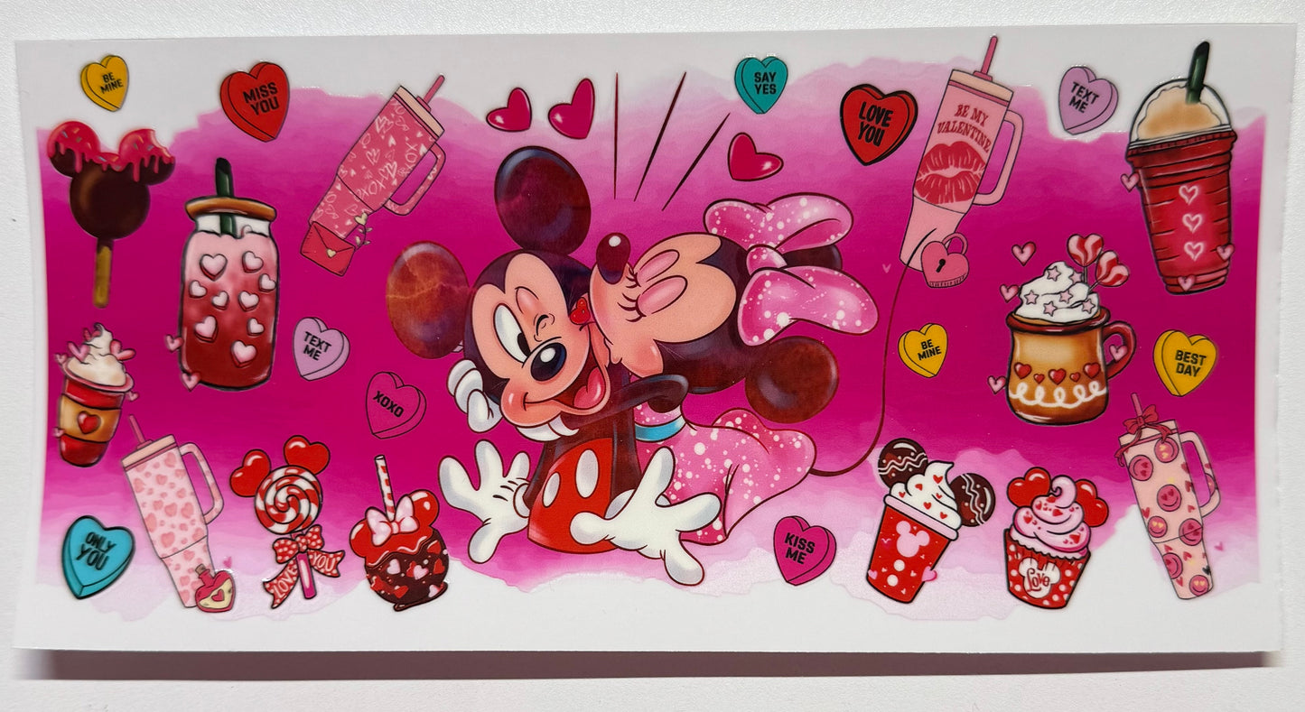 Mickey & Minnie Pink Kiss Cup Transfer