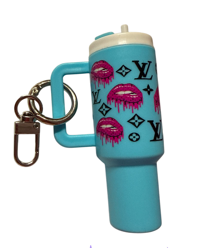 Lv lips baby blue Cup Storage keychain