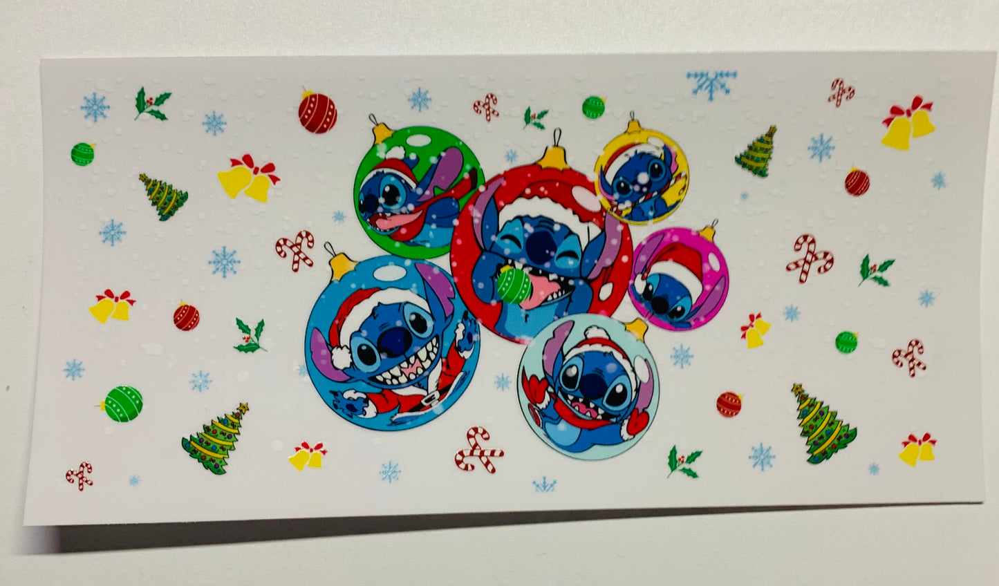 Stitch Xmas balls 6 Cup Transfer