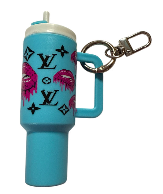 Lv lips baby blue Cup Storage keychain