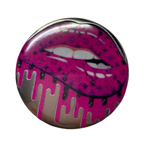 Lips lv drip pin