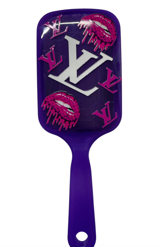 Lv drip brush purple white lv pink lips