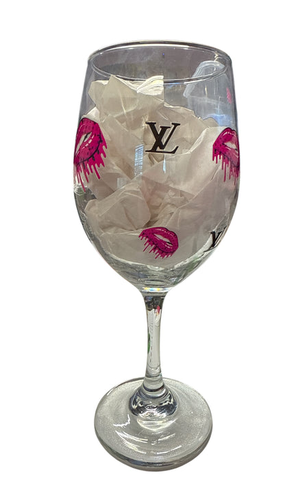 Lv drip lips wine glass