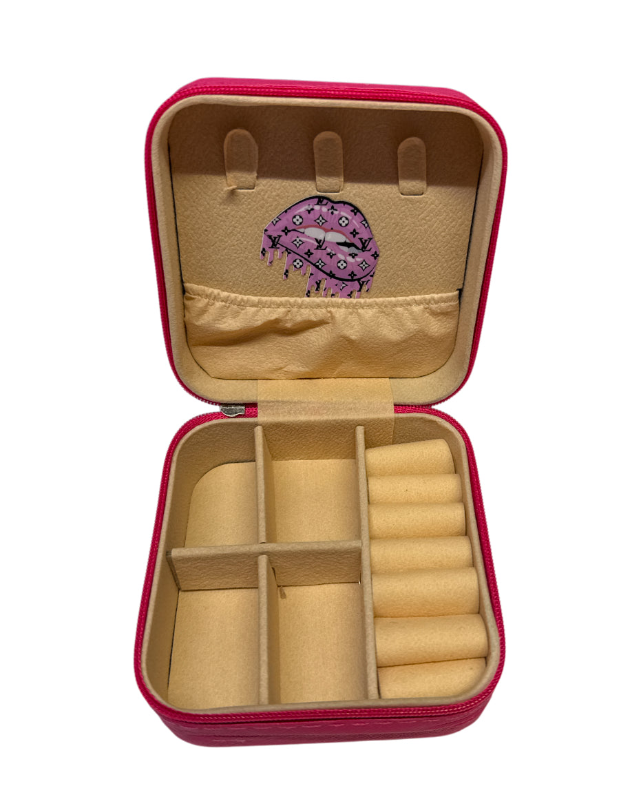Lv baby pink lips pink travel jewelry box with zipper