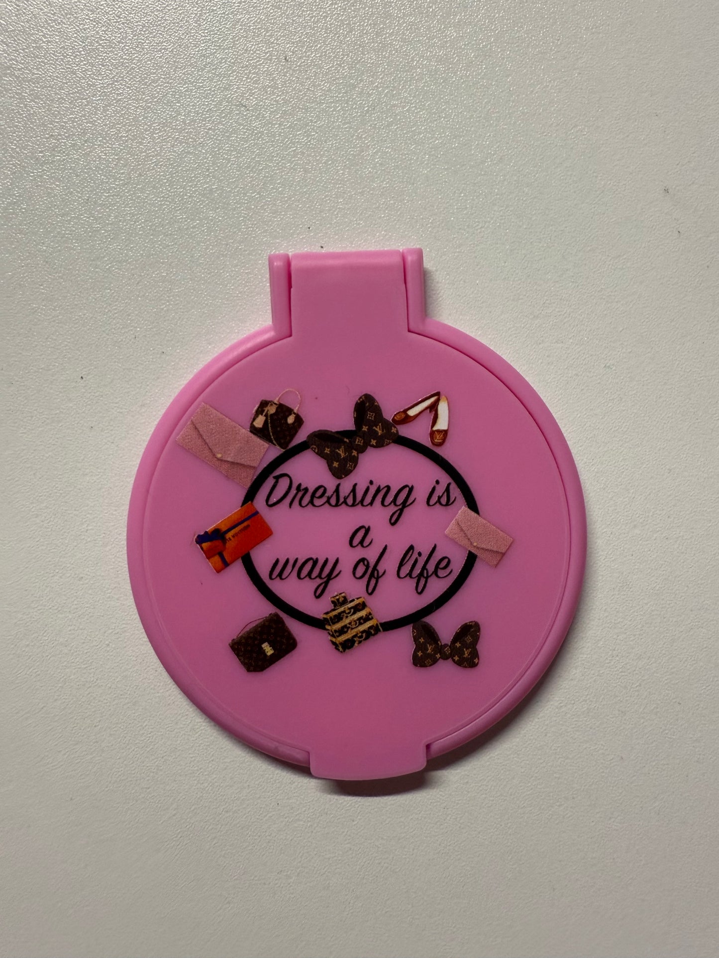 Dressing is a way pocket mirror