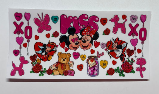 Mickey and Minnie Heart Eyes Kiss Cup Transfer