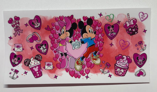 Mickey & Minnie Holding Hands Mini Hearts Cup Transfer