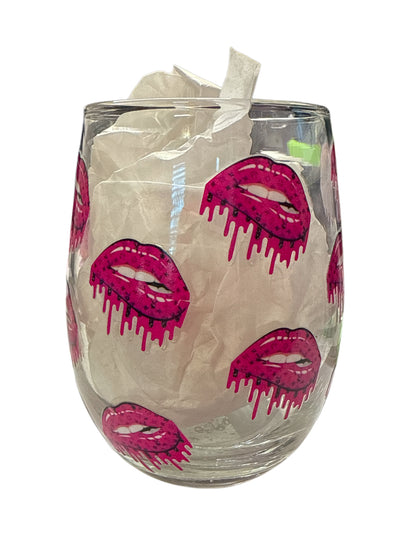 Lv lips wine glass no stem