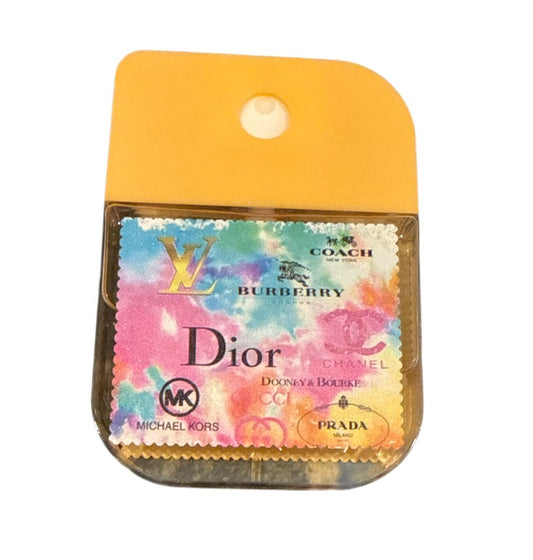 Choose one Brazilian caramel hand sanitizers