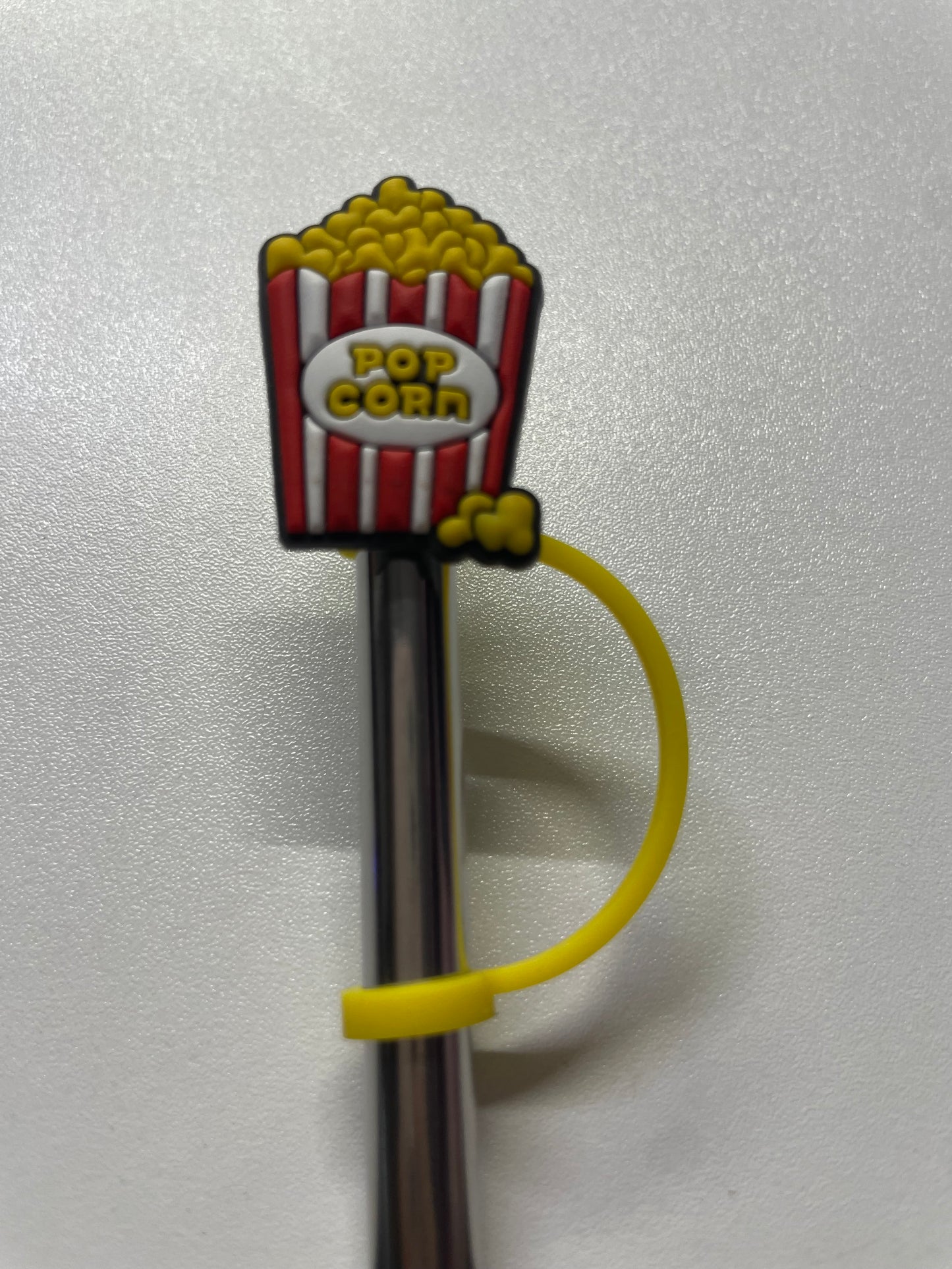 Popcorn Straw Topper