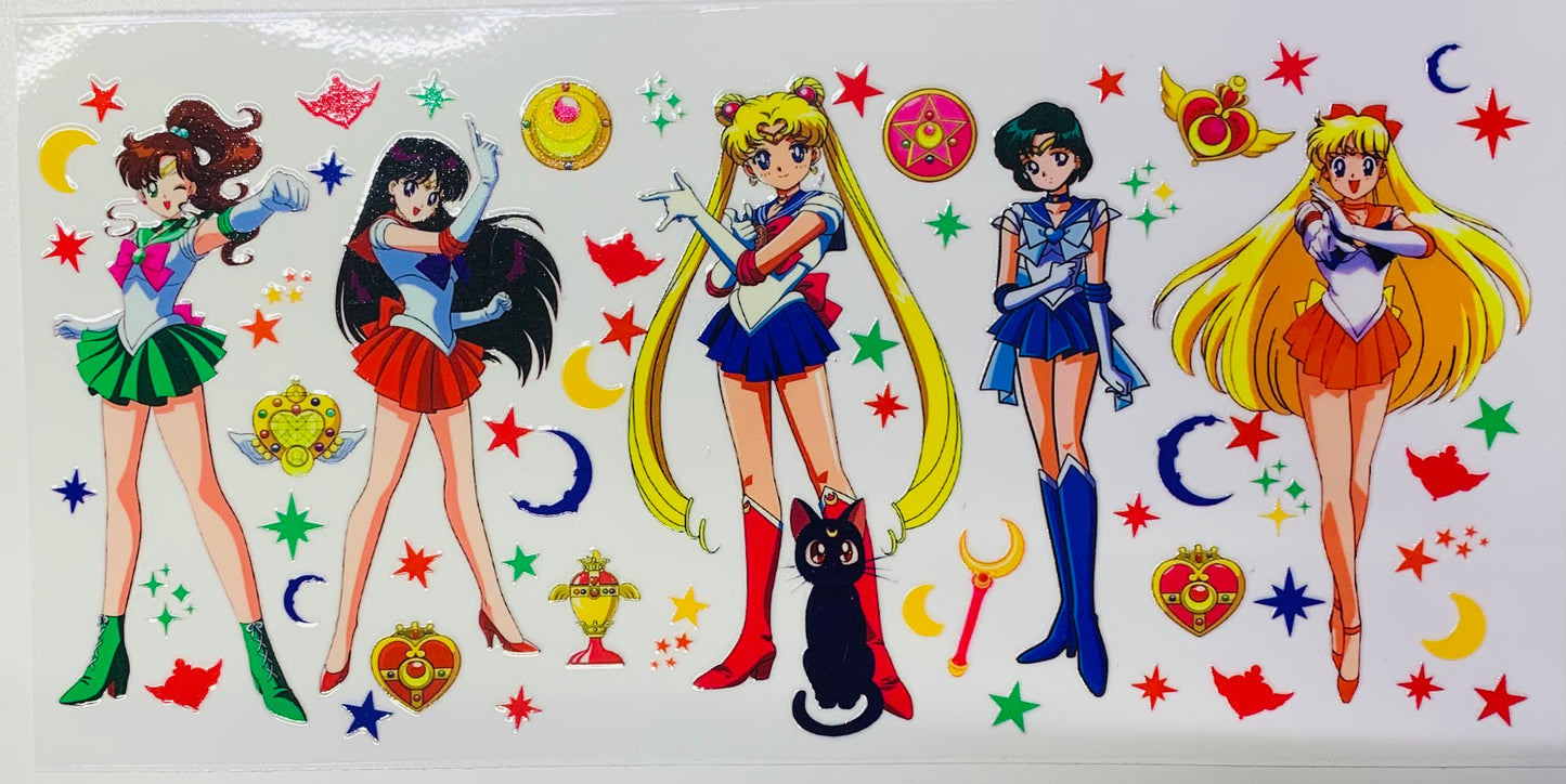 Sailor Moon Cat at Feet Cup Transfer