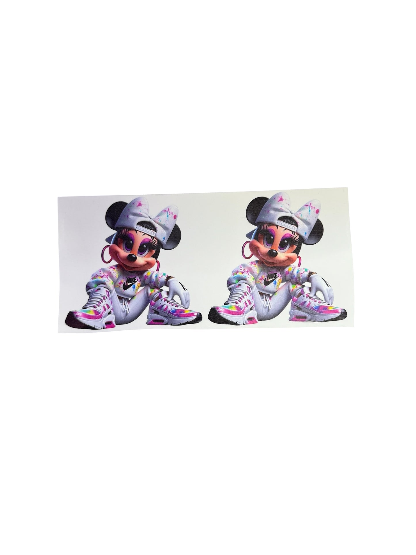 Minnie Mouse Colorful Outfit Sitting 2x UV Cup Transfer