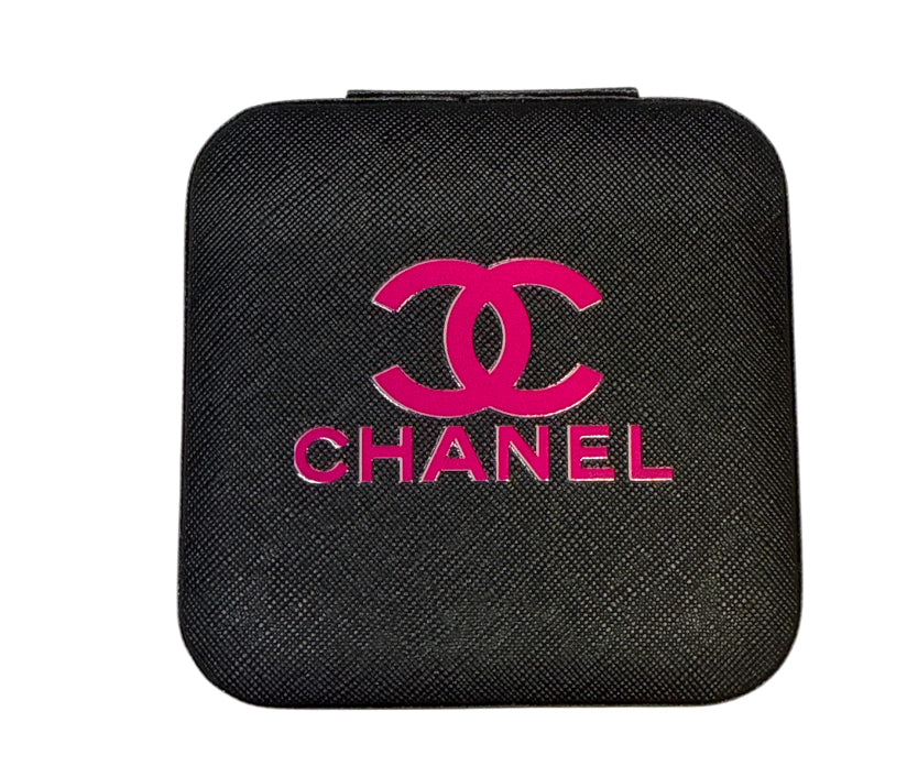 CC pink/black travel jewelry box with zipper